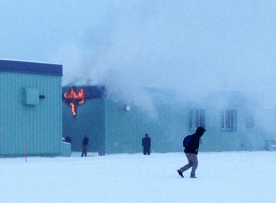 The+dining+hall+fire+on+Jan.+12+pictured+moments+after+the+students+were+evacuated.+Thanks+to+Rudi+Joseph+for+this+photo.